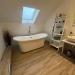Bluewillowretreat With Sauna Spiddal Vakantiehuis *